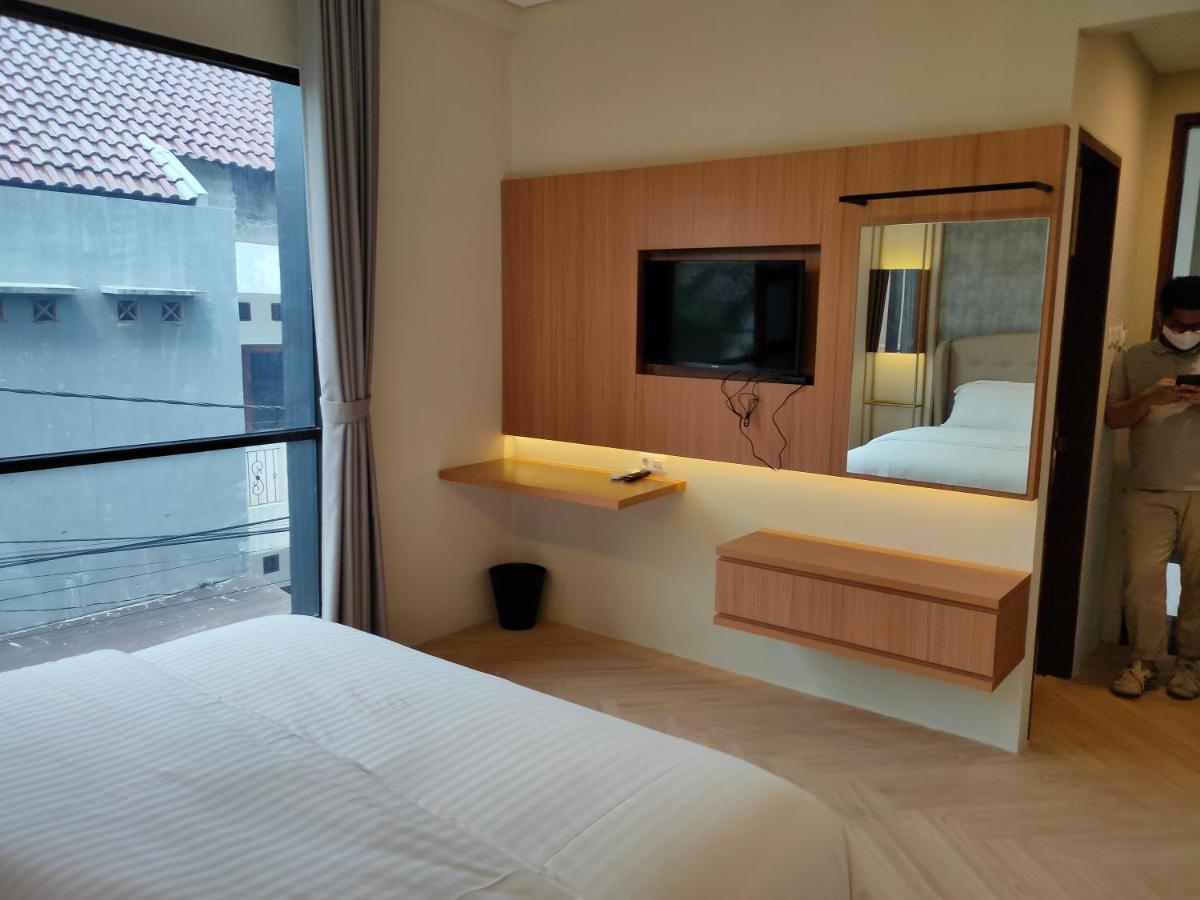 Adotel Jakarta Exterior foto