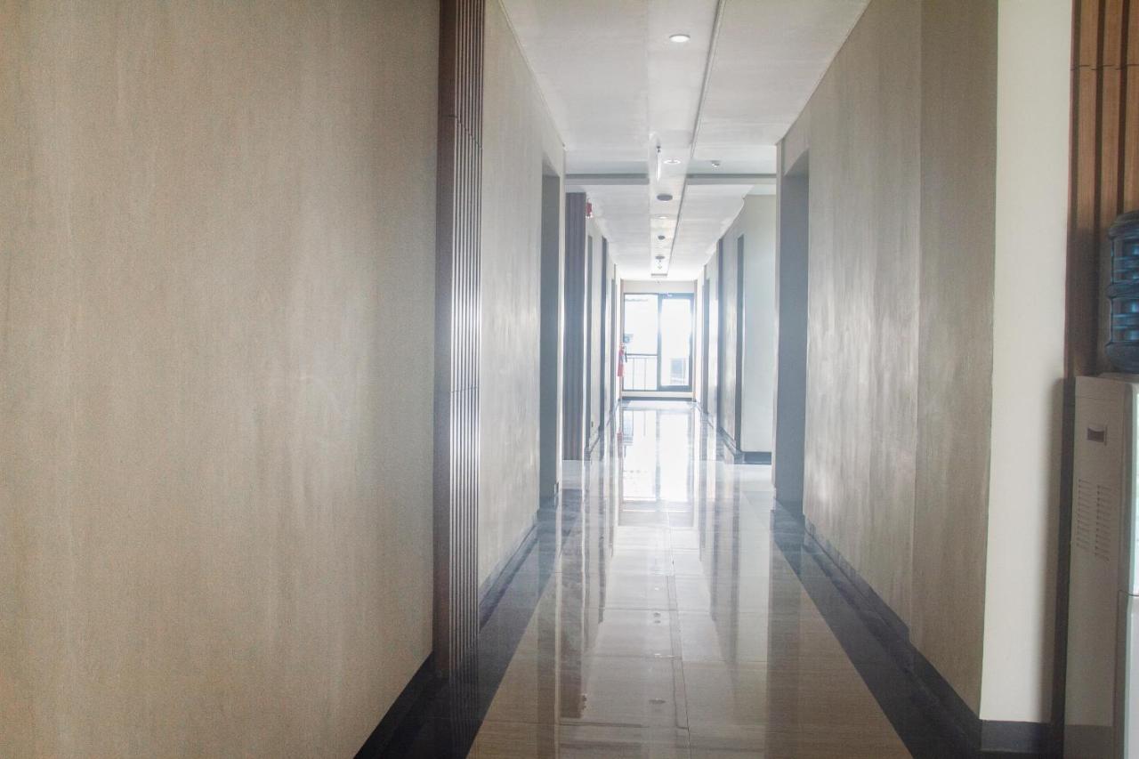 Adotel Jakarta Exterior foto