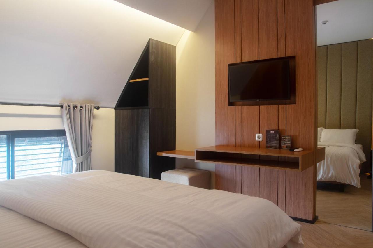 Adotel Jakarta Exterior foto
