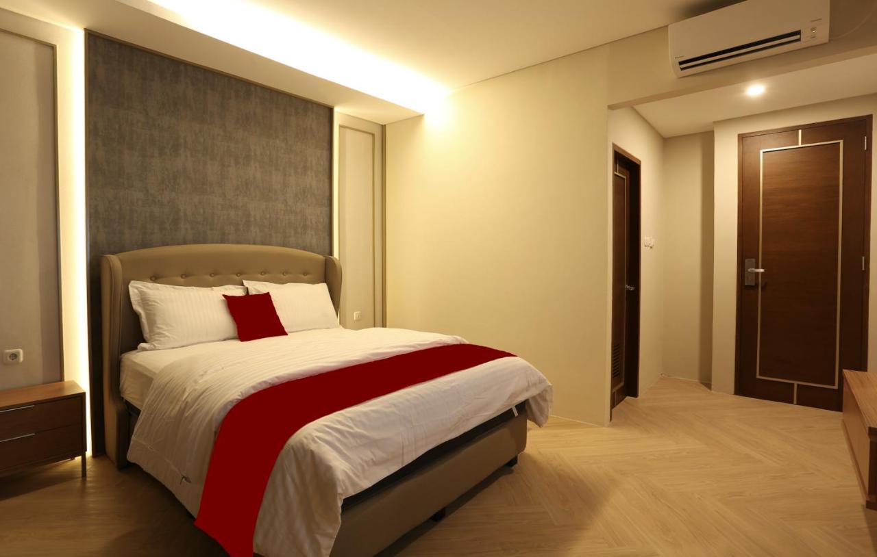 Adotel Jakarta Exterior foto